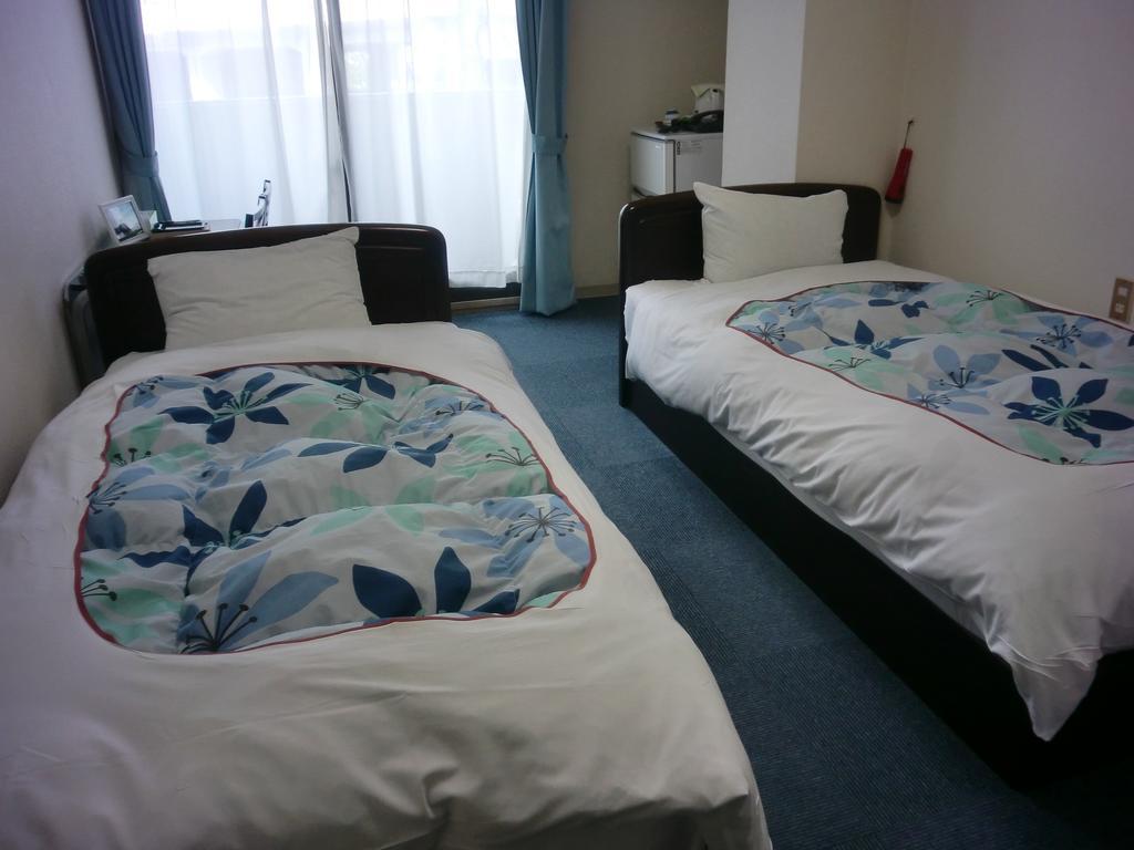Business Hotel Nishi אוטסו מראה חיצוני תמונה