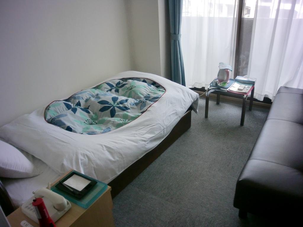 Business Hotel Nishi אוטסו מראה חיצוני תמונה